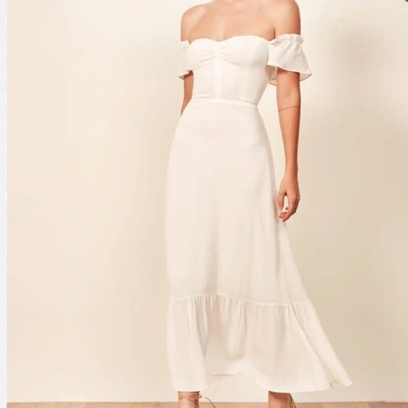 Reformation Butterfly dress 🌞 - Picture 2 of 8